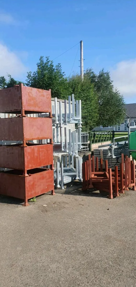 Stillages / Crates - Image 2