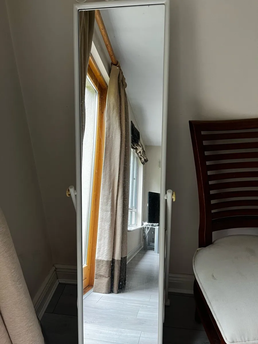 Freestanding Mirror