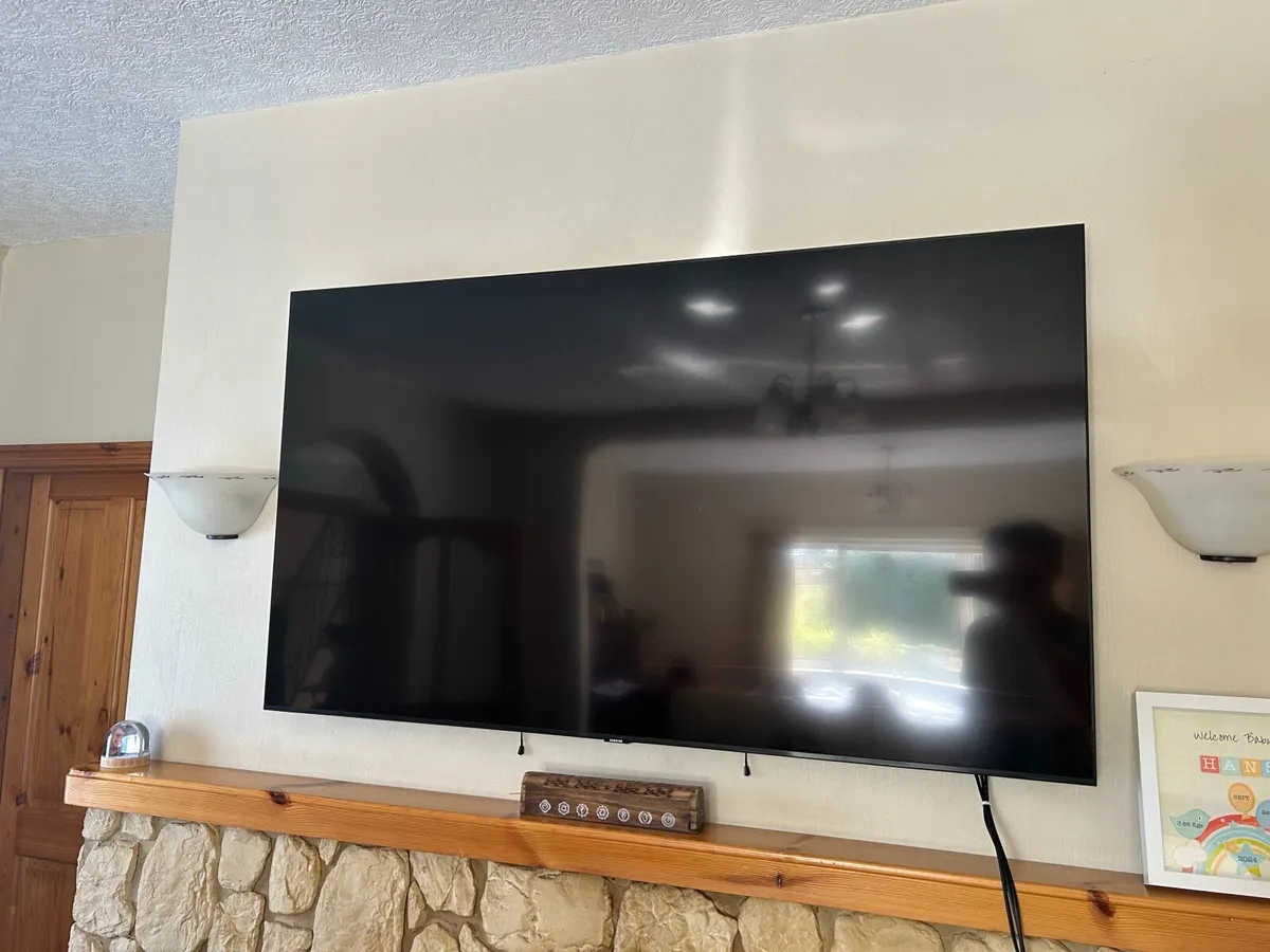 TV Samsung 65’ 4K UHD HDR - Image 1