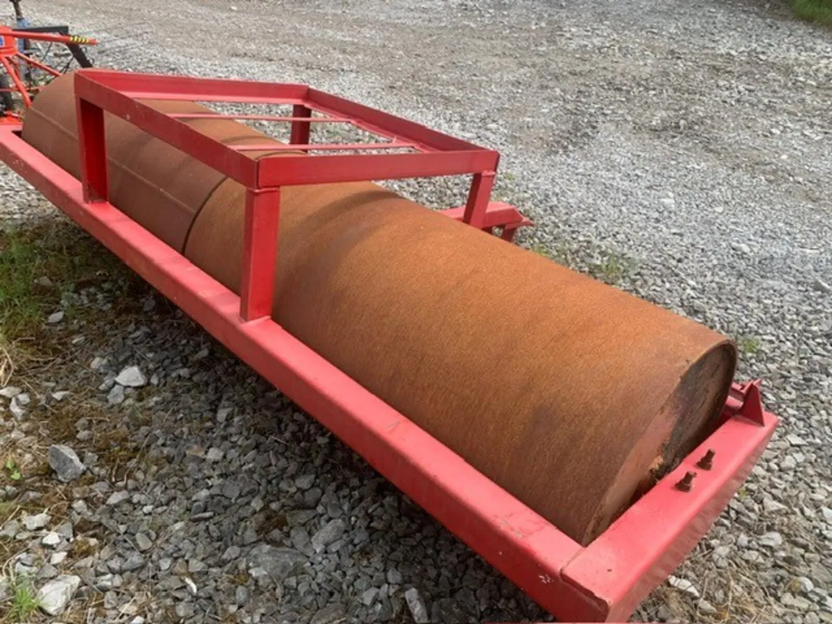 MCKENNA 10' X 30" ROLLER - Image 2