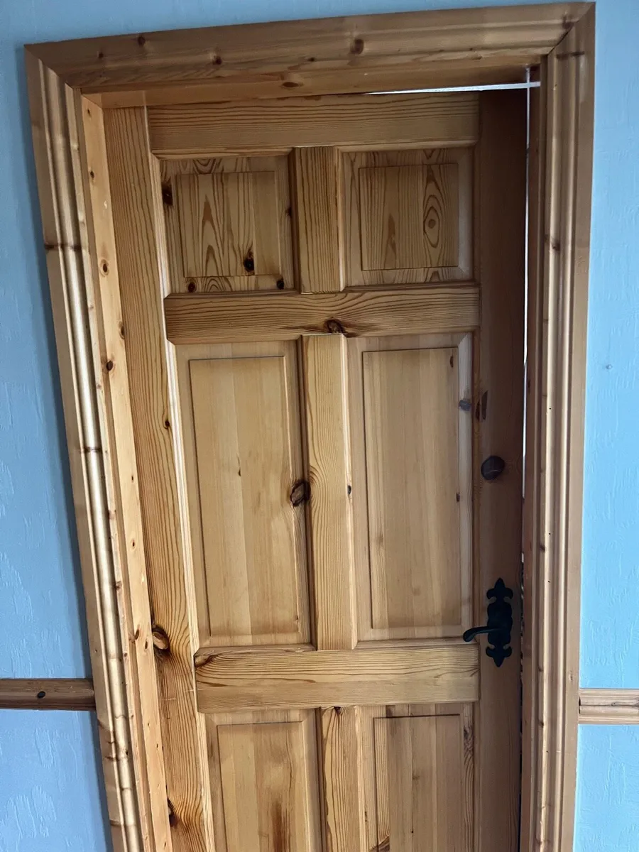 Interior door - Image 1