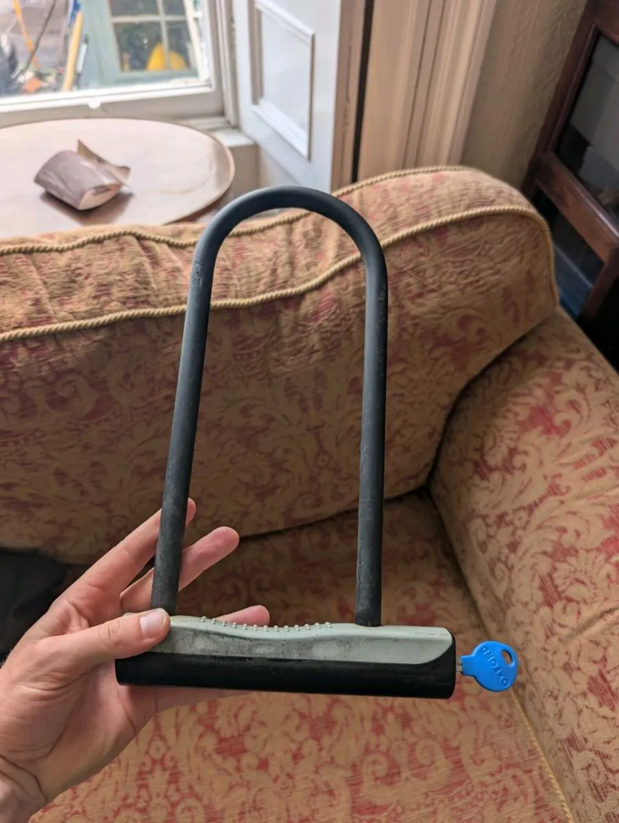 Bike lock +2 keys - Image 2