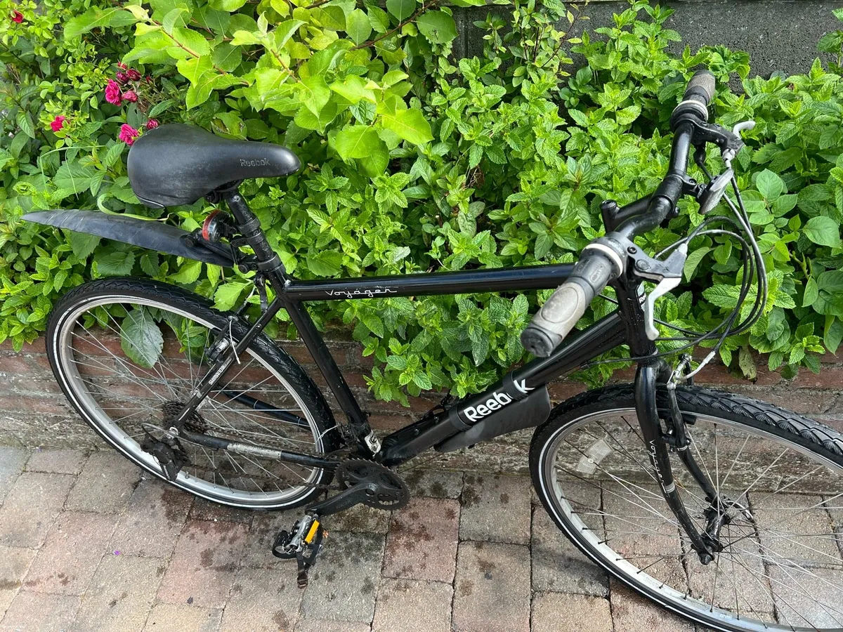 Men’s Road bike in great condition working 100% - Image 4