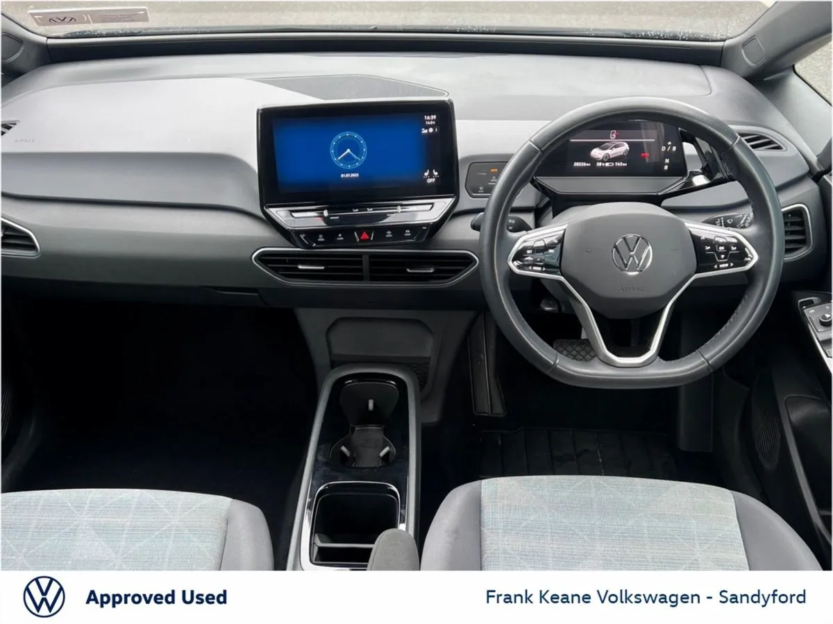 Volkswagen ID.3  life  145HP Pro 58kwh Battery Au - Image 2