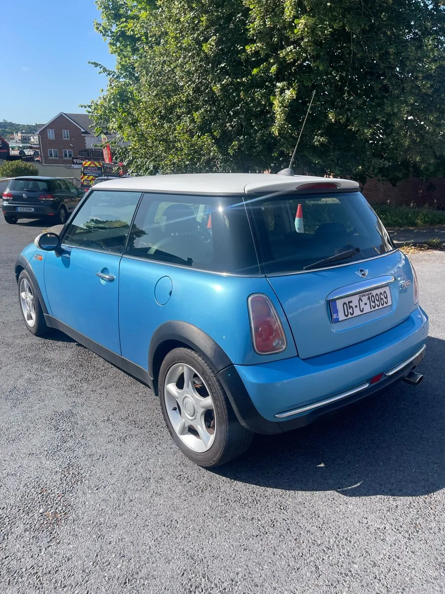 Mini Cooper - Image 3