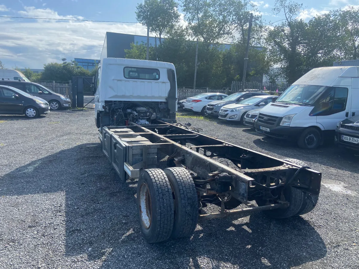 07 Mitsubishi canter chassis and cab - Image 4