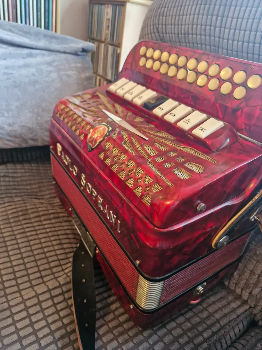 9 COUPLER POALO SOPRANI BUTTON ACCORDION - Image 2