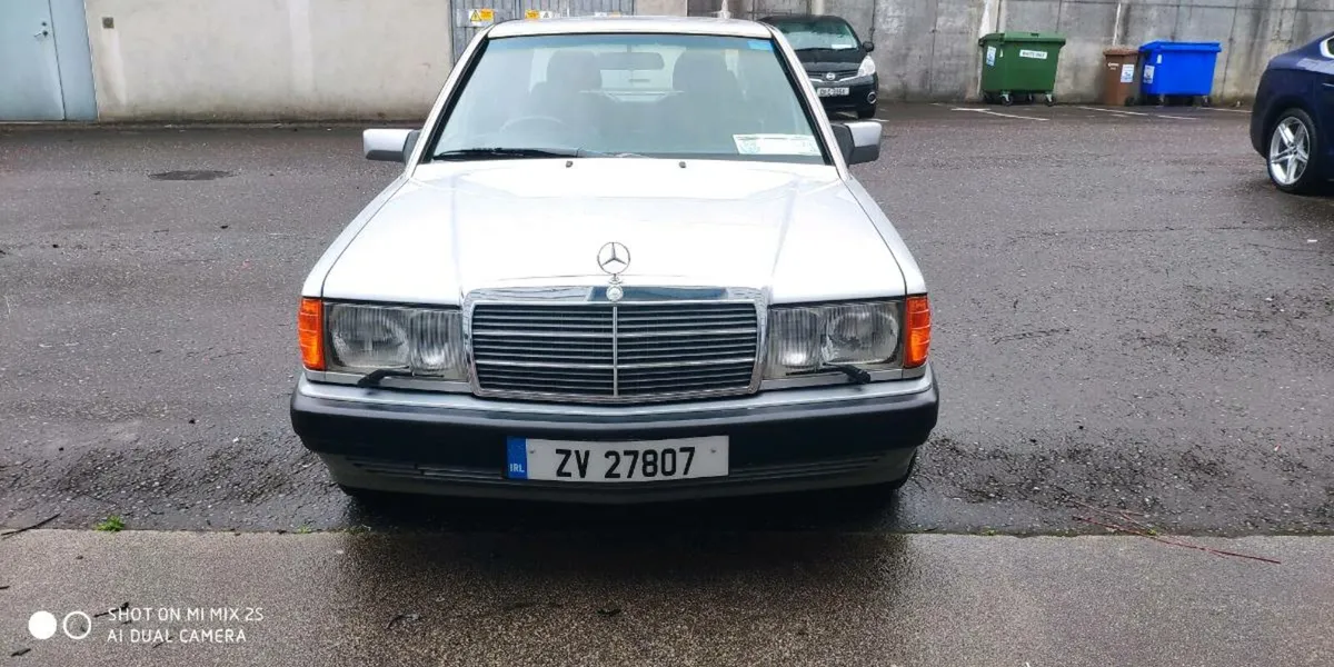 Mercedes - Image 1