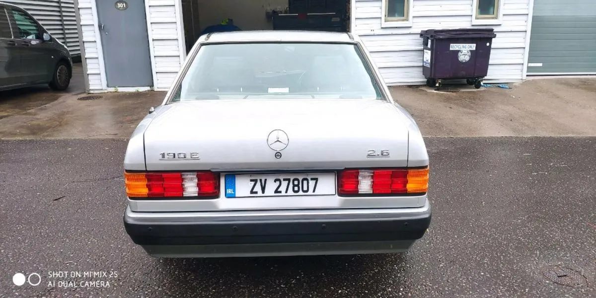 Mercedes - Image 4