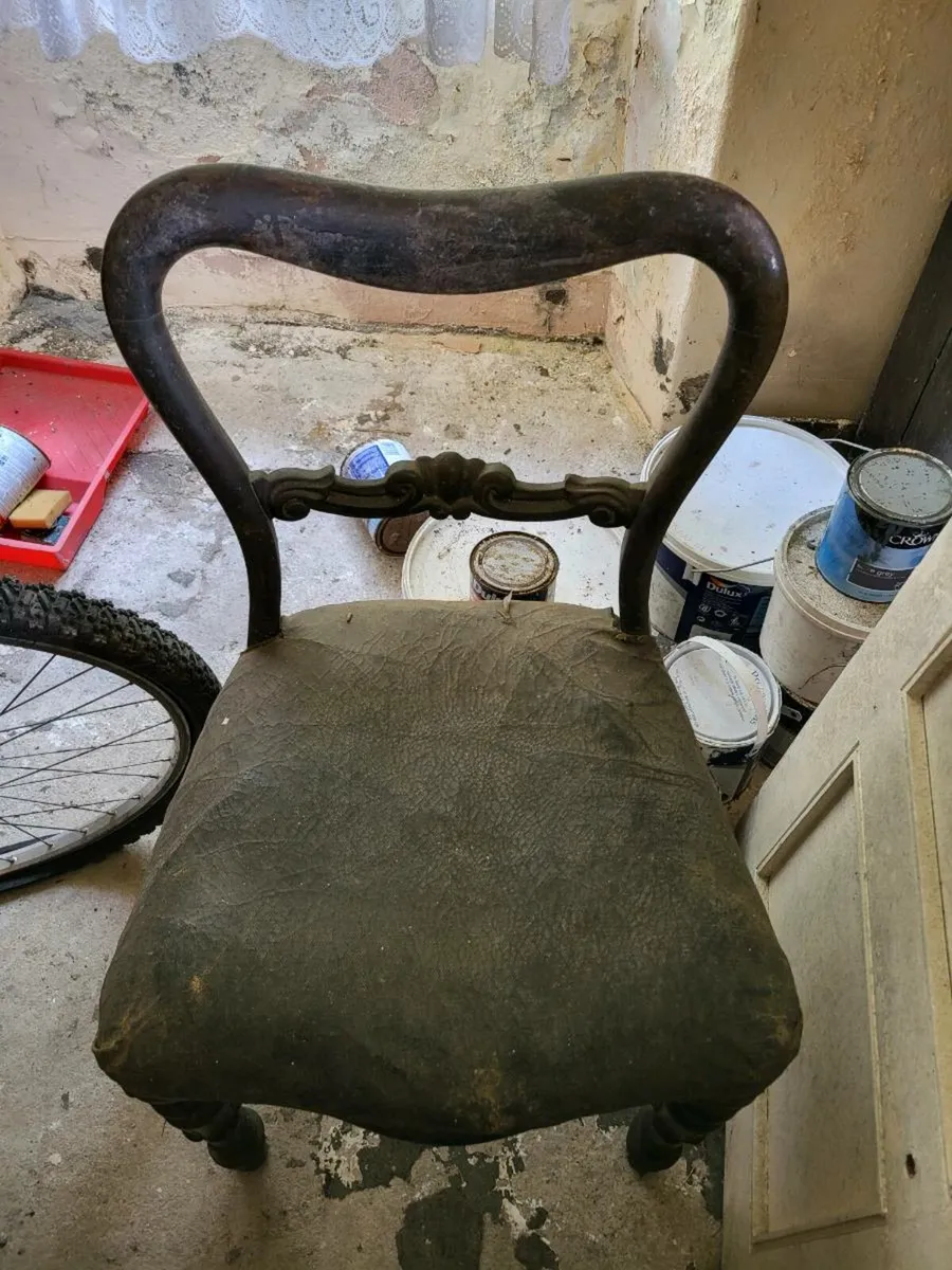 Old Furniture - Image 3