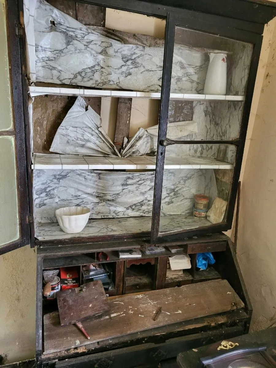 Old Furniture - Image 4