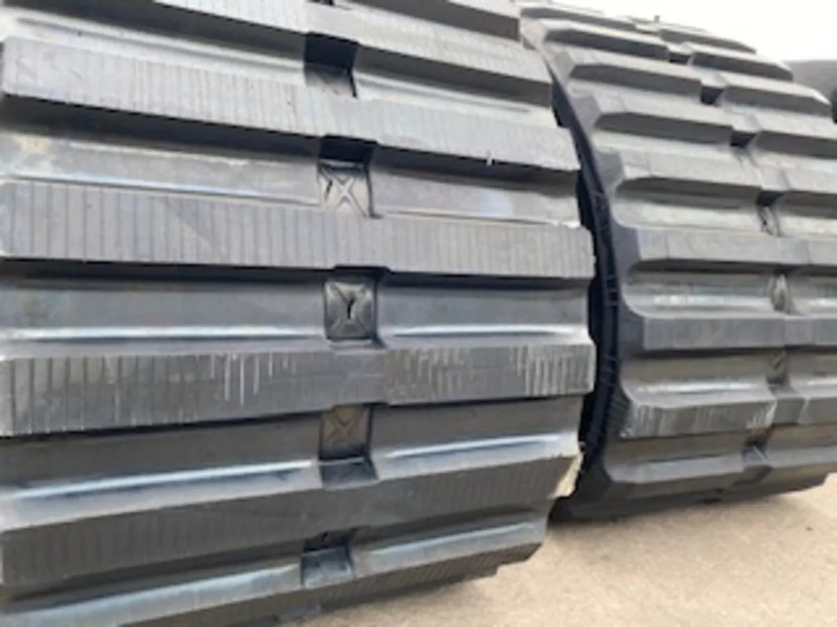 Crawler Dumper Tracks At @ Undercarriage Ireland - Image 4