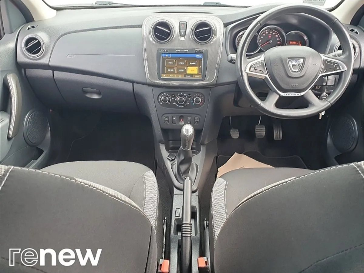 Dacia Sandero Stepway TCe 90 Stepway Signature - Image 4