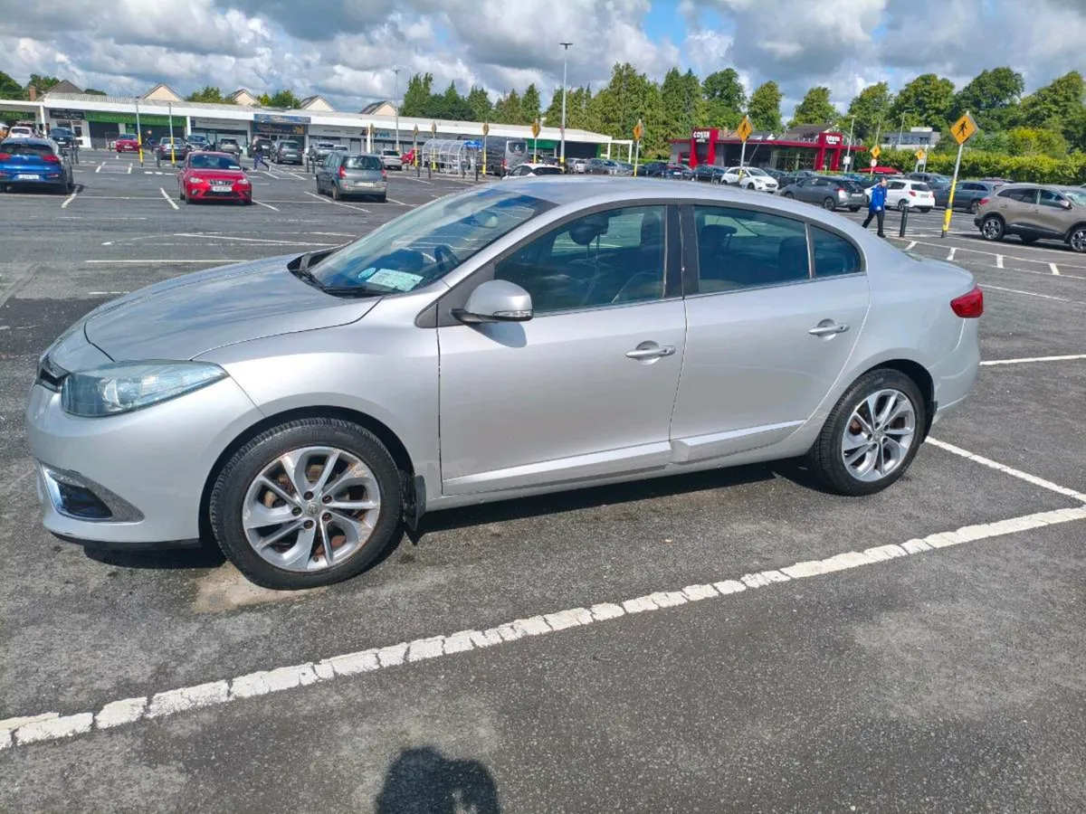 Renault FLUENCE - Image 2