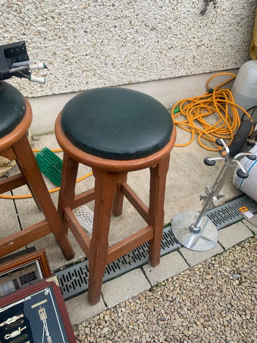 Bar stools ect - Image 4