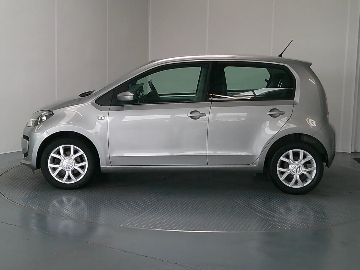 Volkswagen up! 2015 - Image 4