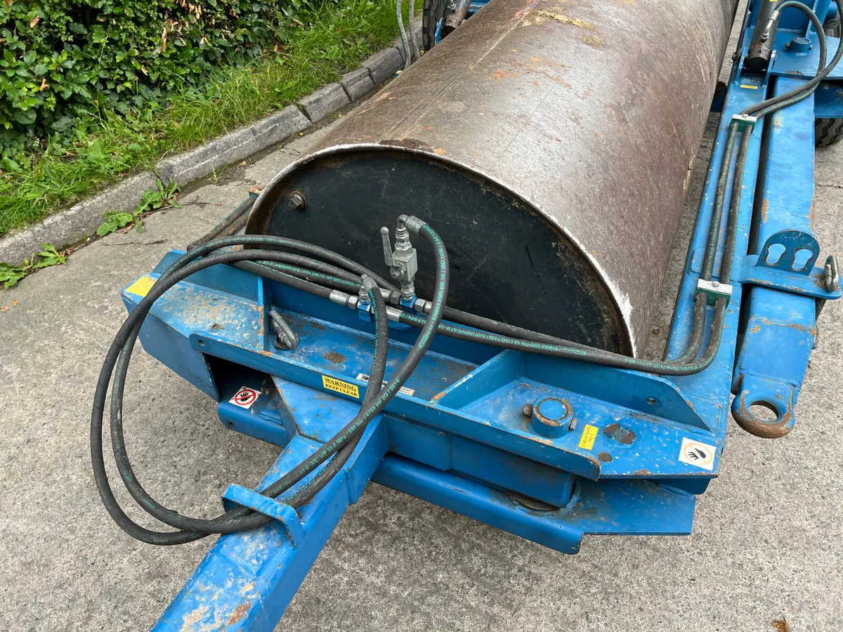 Fleming 12ft End Tow Roller - Image 4