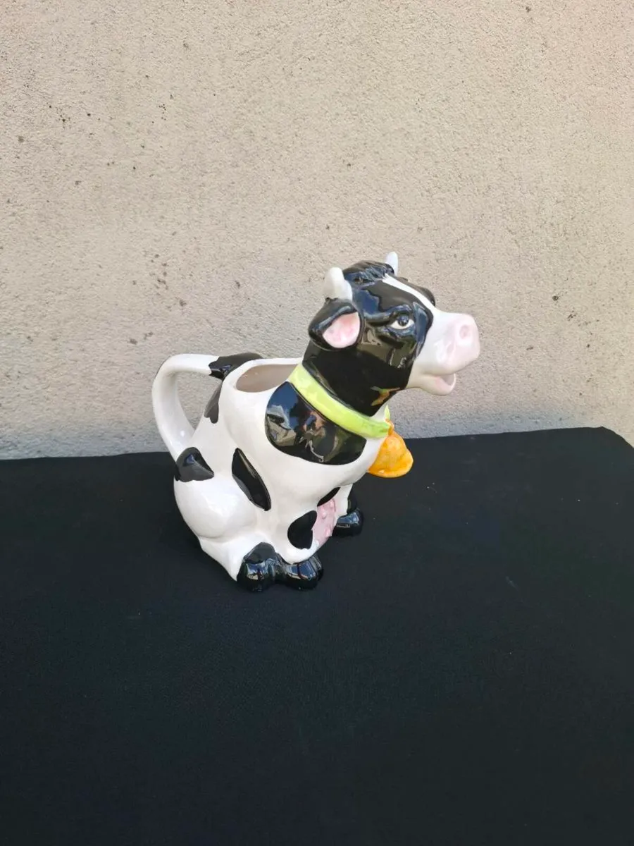 Cow pitcher postage possible - Image 1