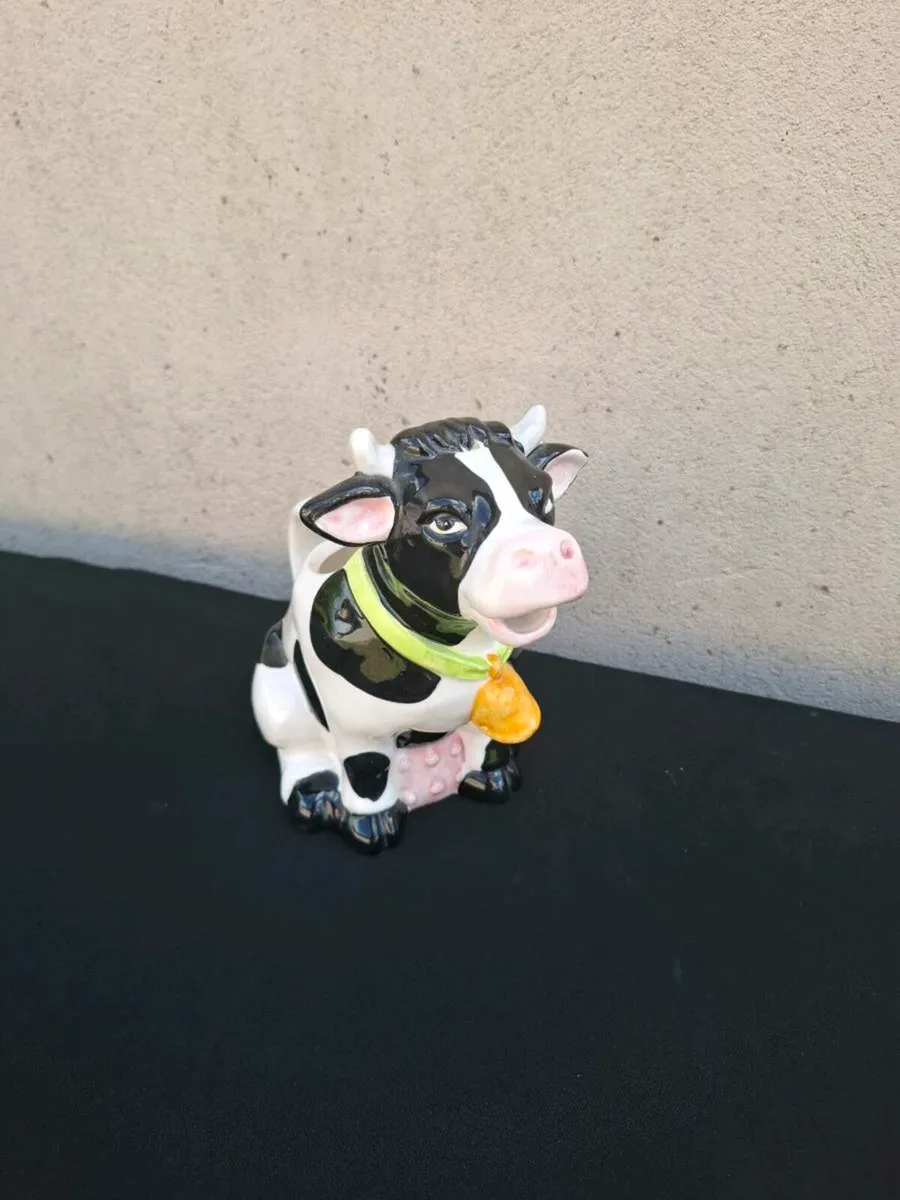 Cow pitcher postage possible - Image 2