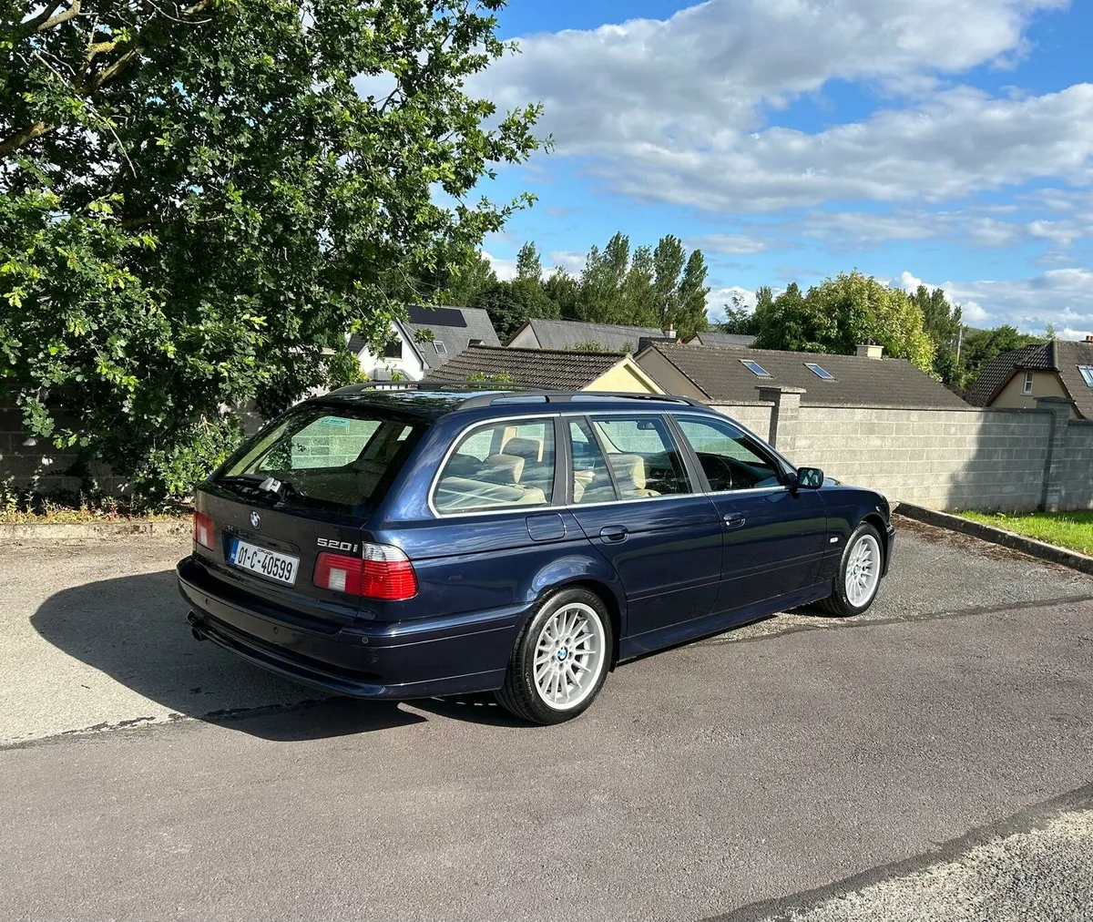 Bmw 520 i - Image 2