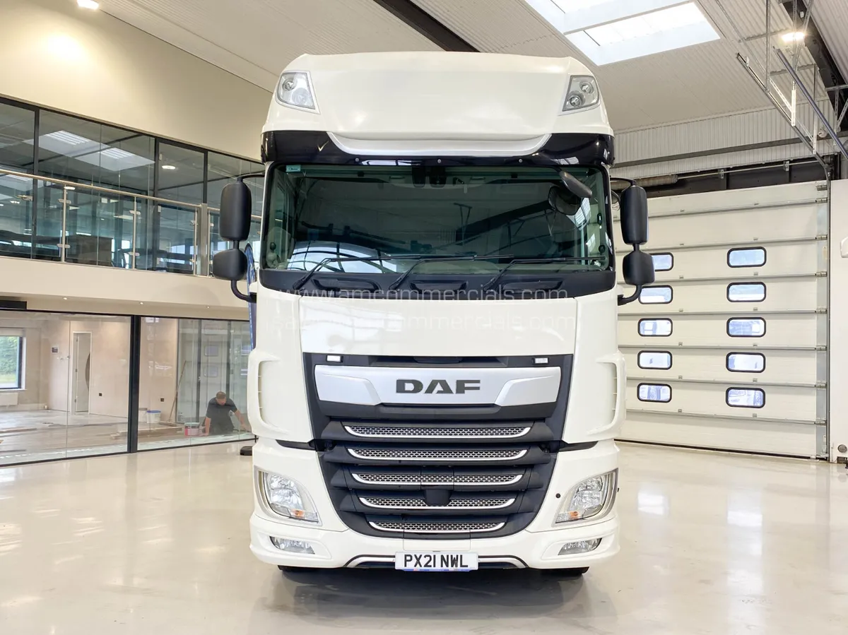 2021 (21) DAF XF 480 SUPERSPACE 6X2 SMALL MIDLIFT - Image 2