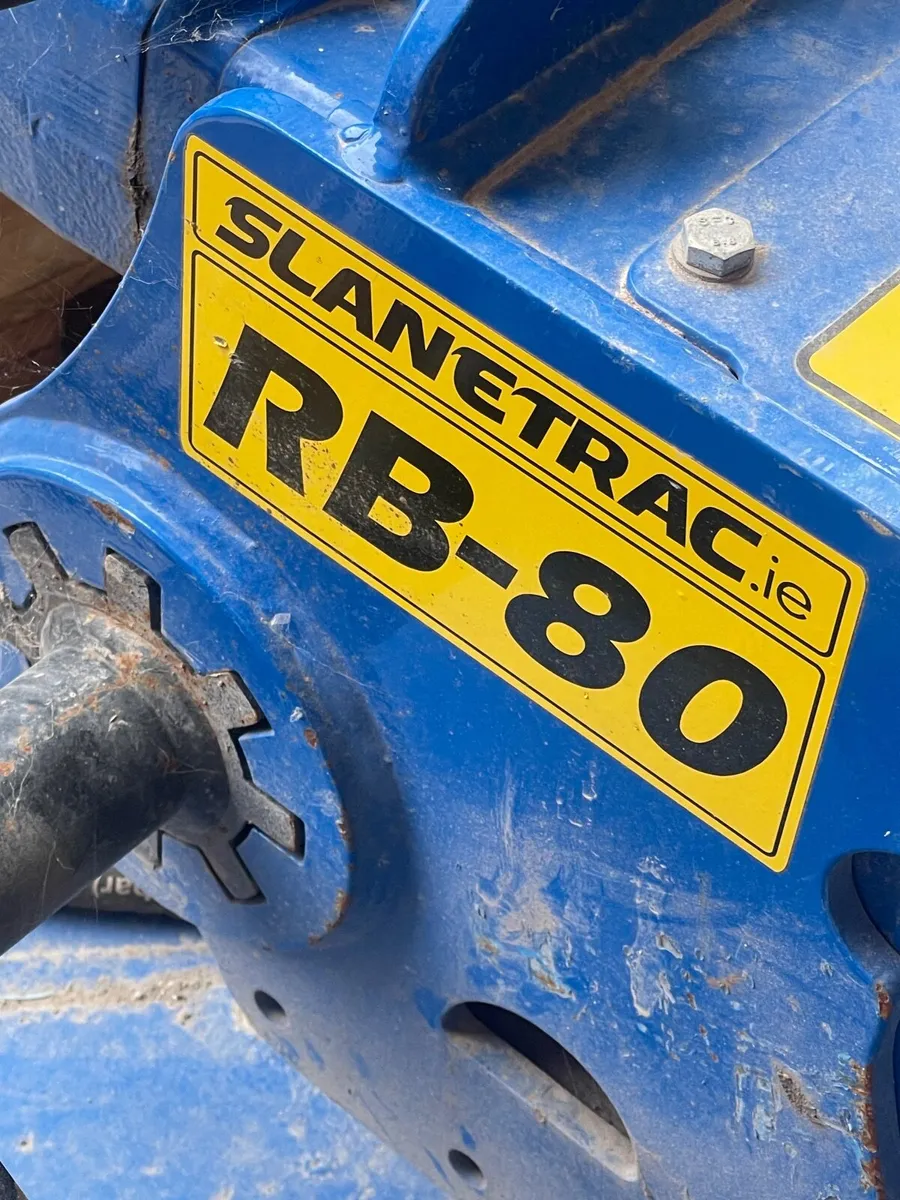 Slanetrac RB80 mini digger block paving brush - Image 2