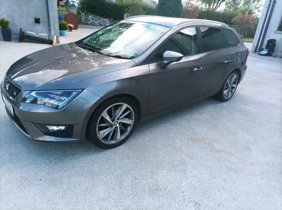 SEAT Leon 2015 - Image 4