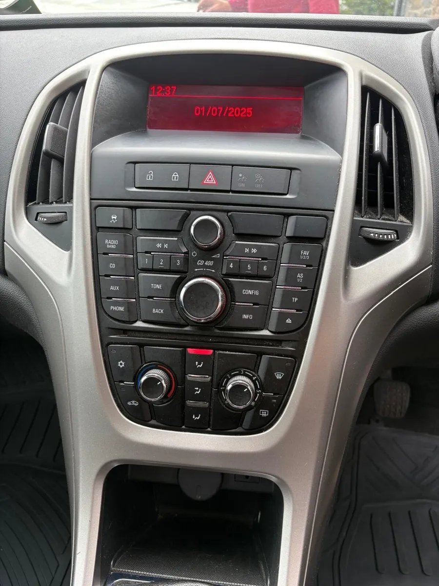 Opel Astra - Image 3