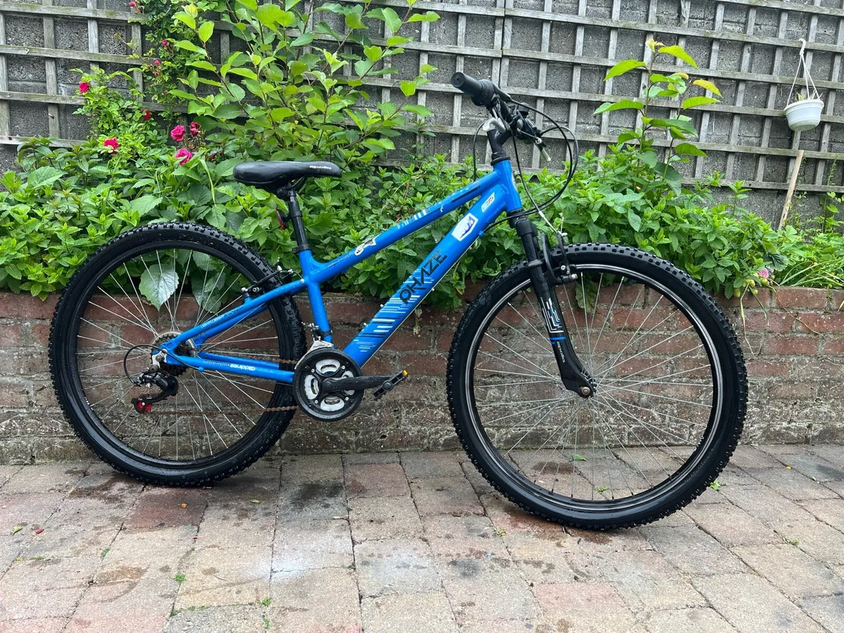 Apollo Mountain Bike in great condition Like New - Image 2