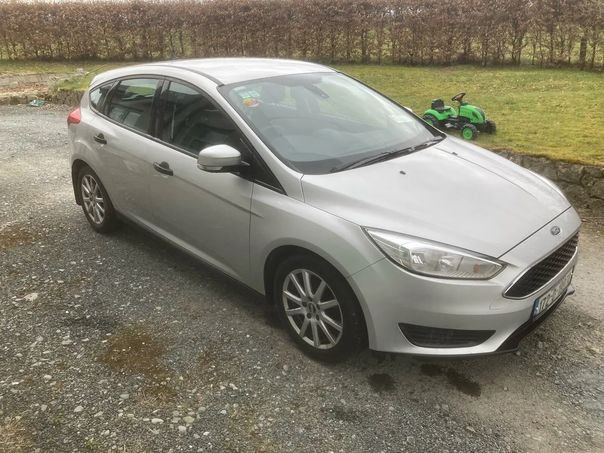 Ford Focus - Image 2