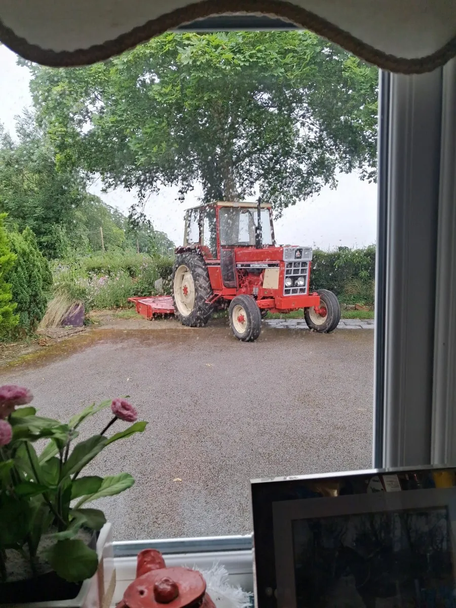 Tractor - Image 4