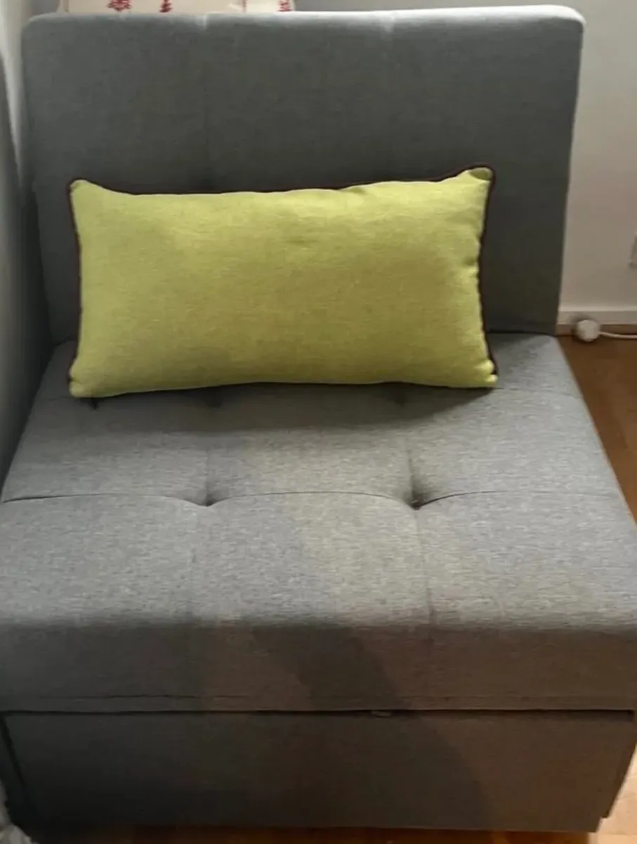 Single sofa bed - Image 1
