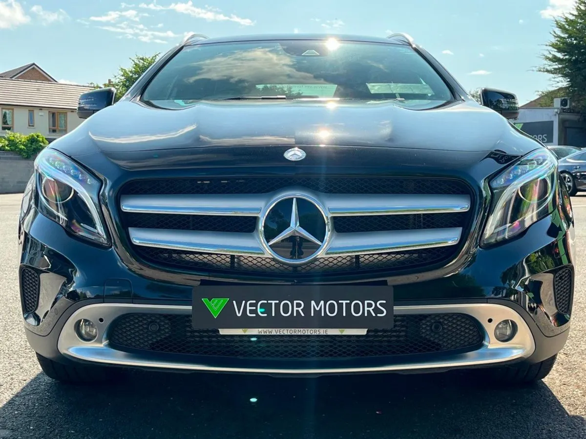 Mercedes-Benz GLA Class 180 Auto Petrol New NCT - Image 3