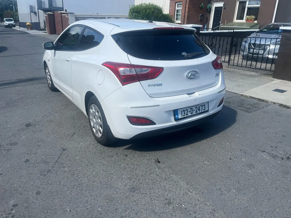 2013 Hyundai I30 Doe 10/25 - Image 3
