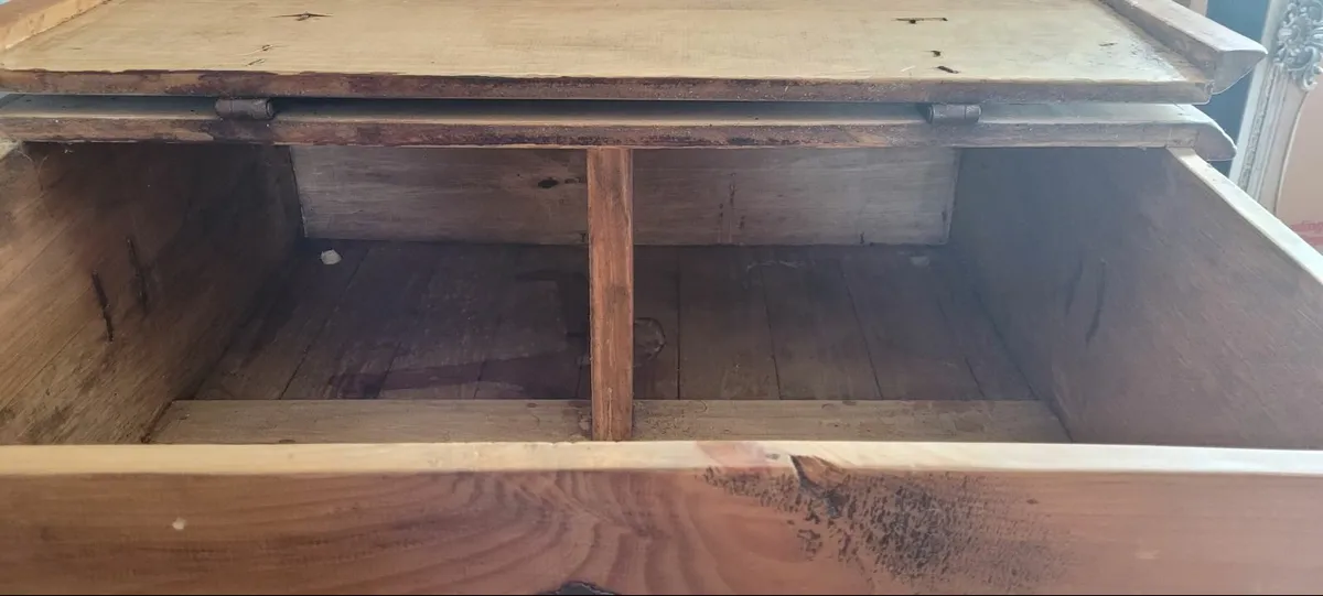 Coffee table - Image 2