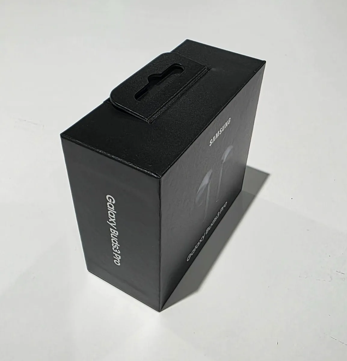 Brand new unsealed samsung buds3 pro - Image 3