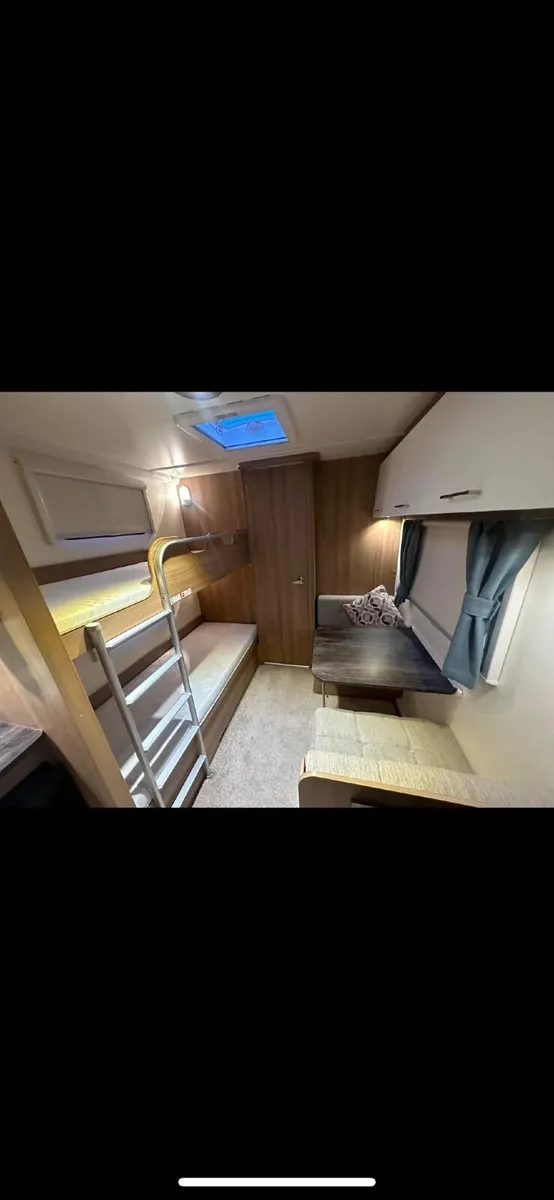 Caravan - Image 3
