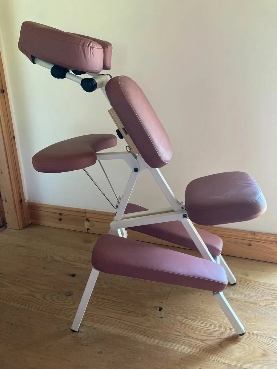 Quicklite Portable Massage Chair - Image 1