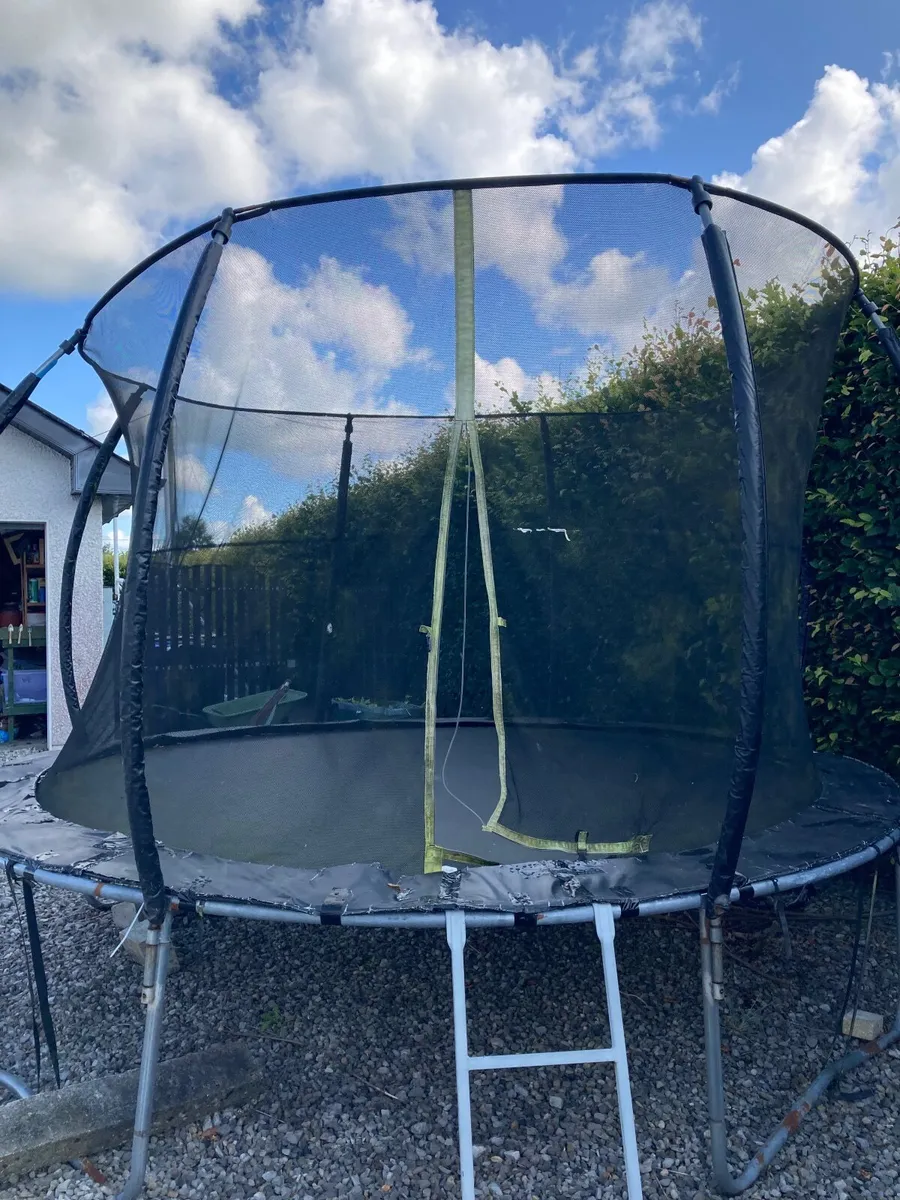 Trampoline - Image 3