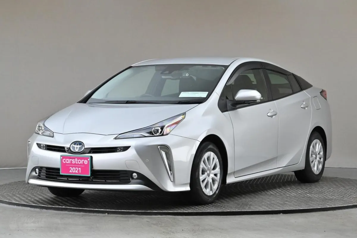 Toyota Prius 1.8 Hybrid Face Lift Model 10  Andro - Image 3