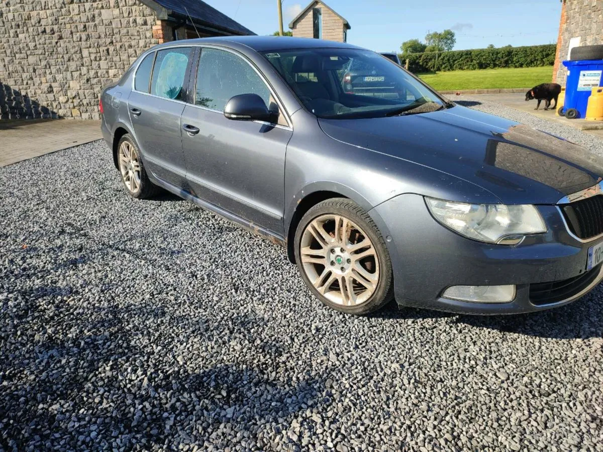 Skoda superb 2.0 tdi elegance 5dr - Image 2