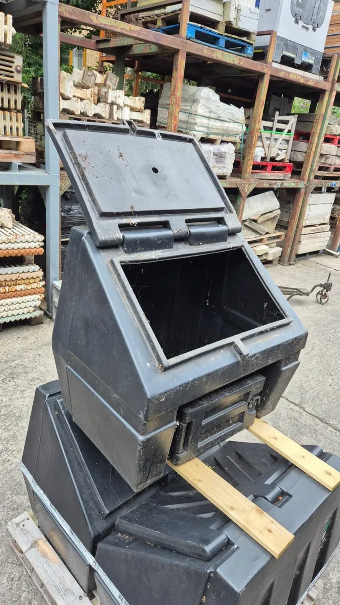 Coal bunkers - Image 2