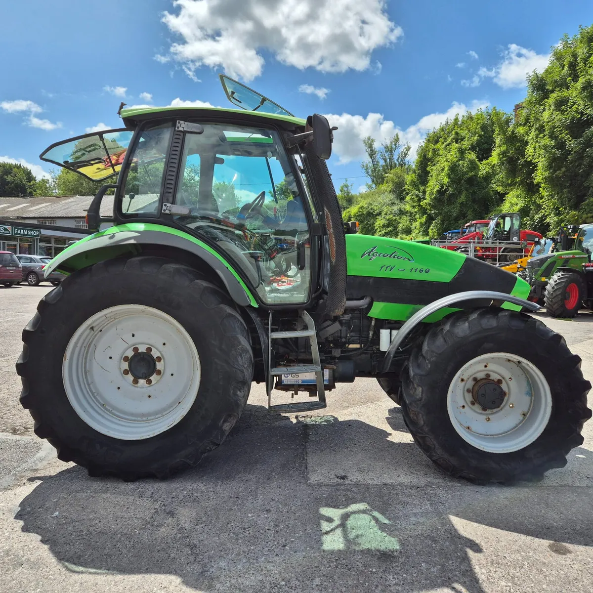 Deutz - Image 1