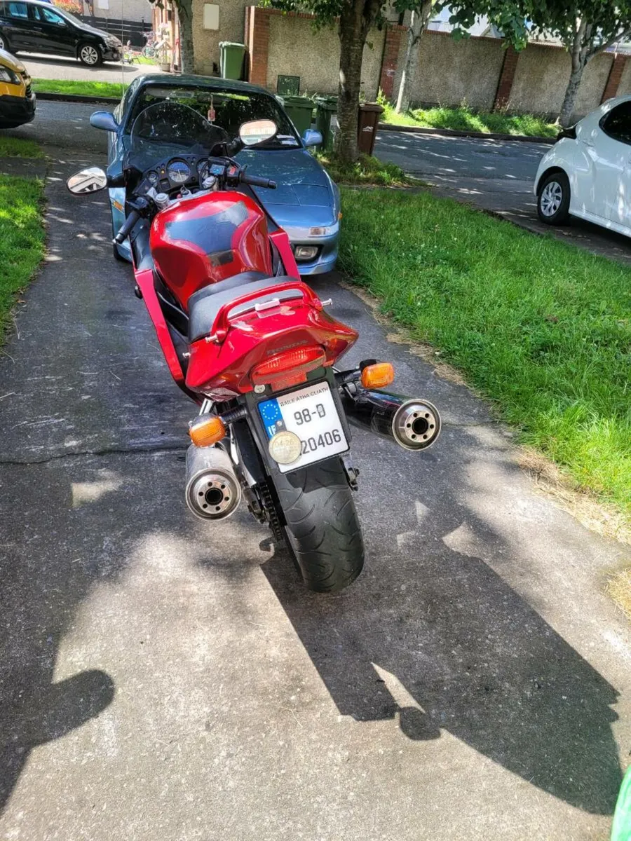 Honda blackbird - Image 4