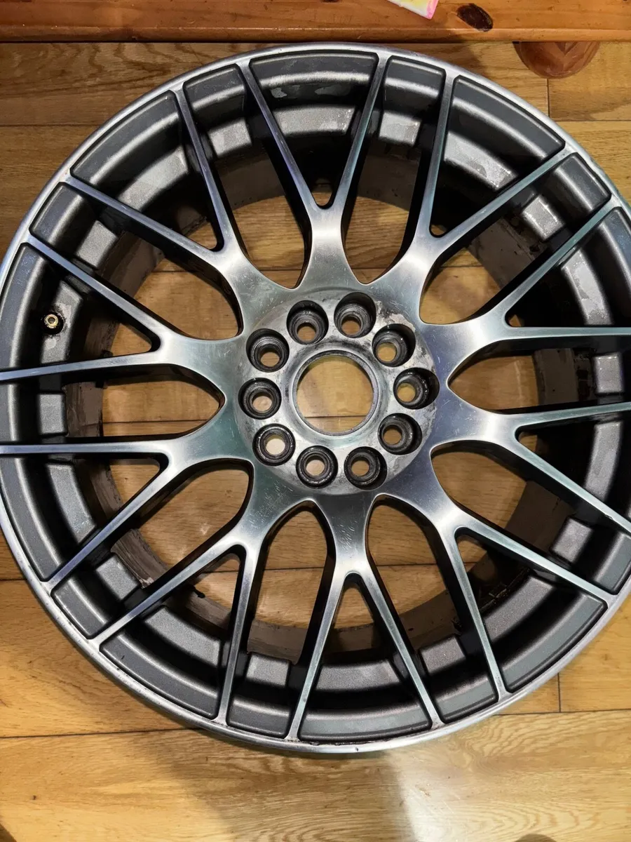 Wheels and tyres for sale - Image 1