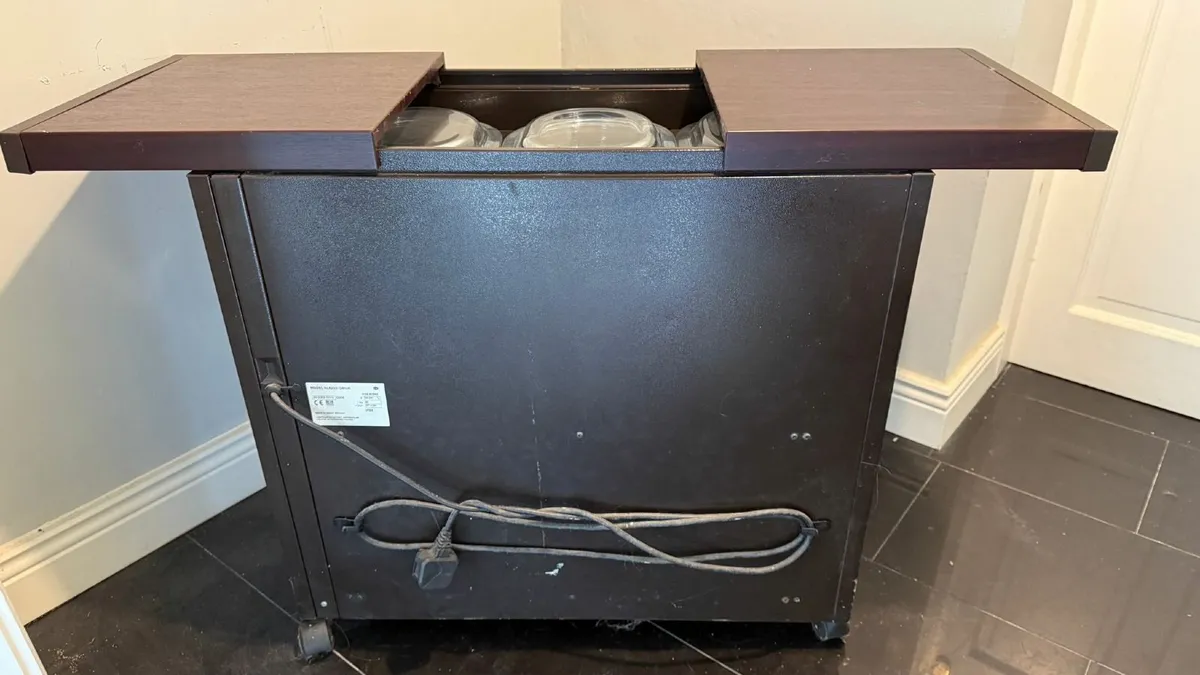 Heated hostess trolley - Image 4