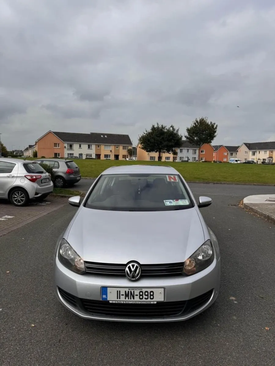 Volkswagen Golf 2011 1.6 TDI - Image 4