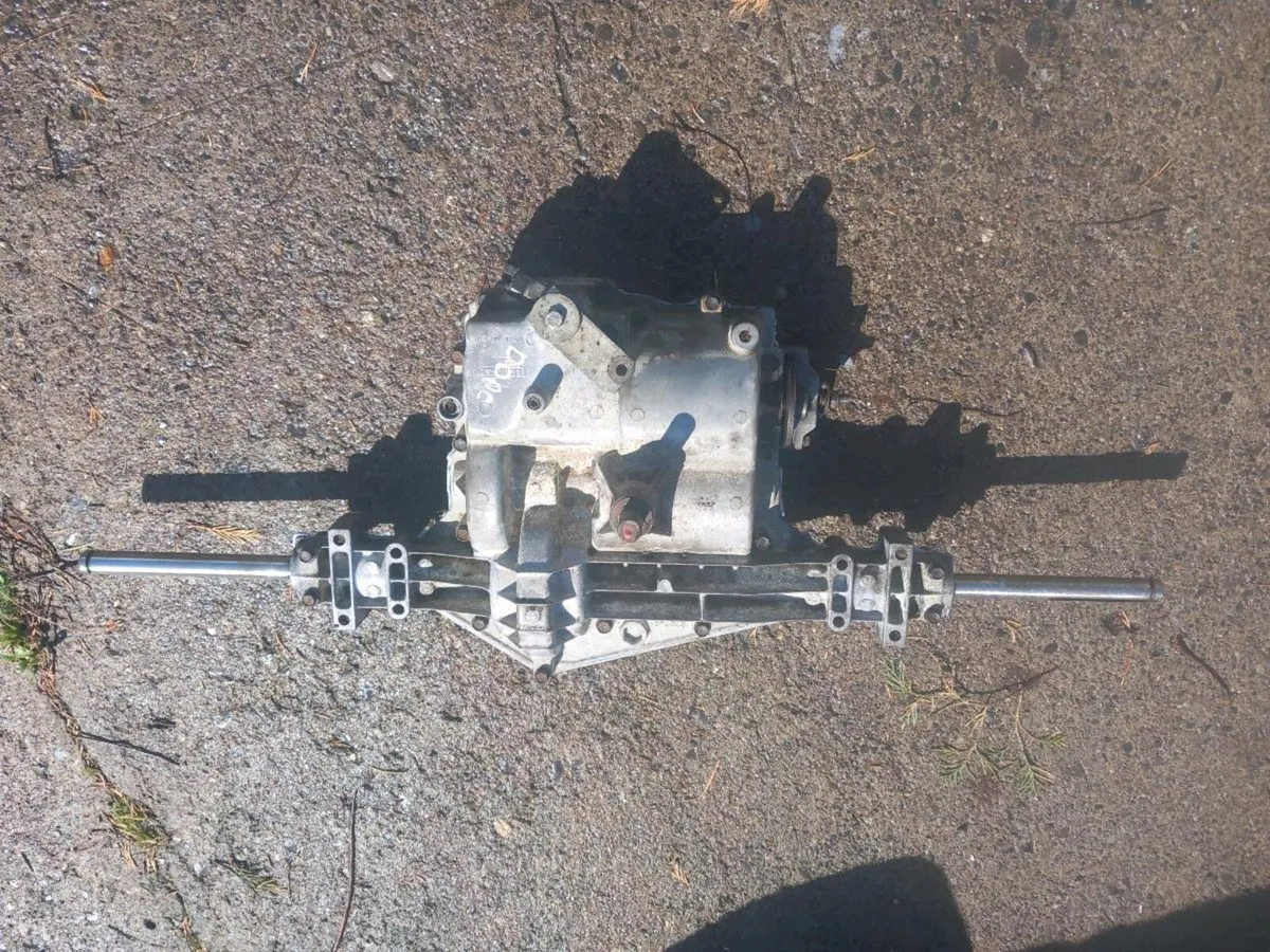 Castlegarden/peerless manual gearbox for sale - Image 3