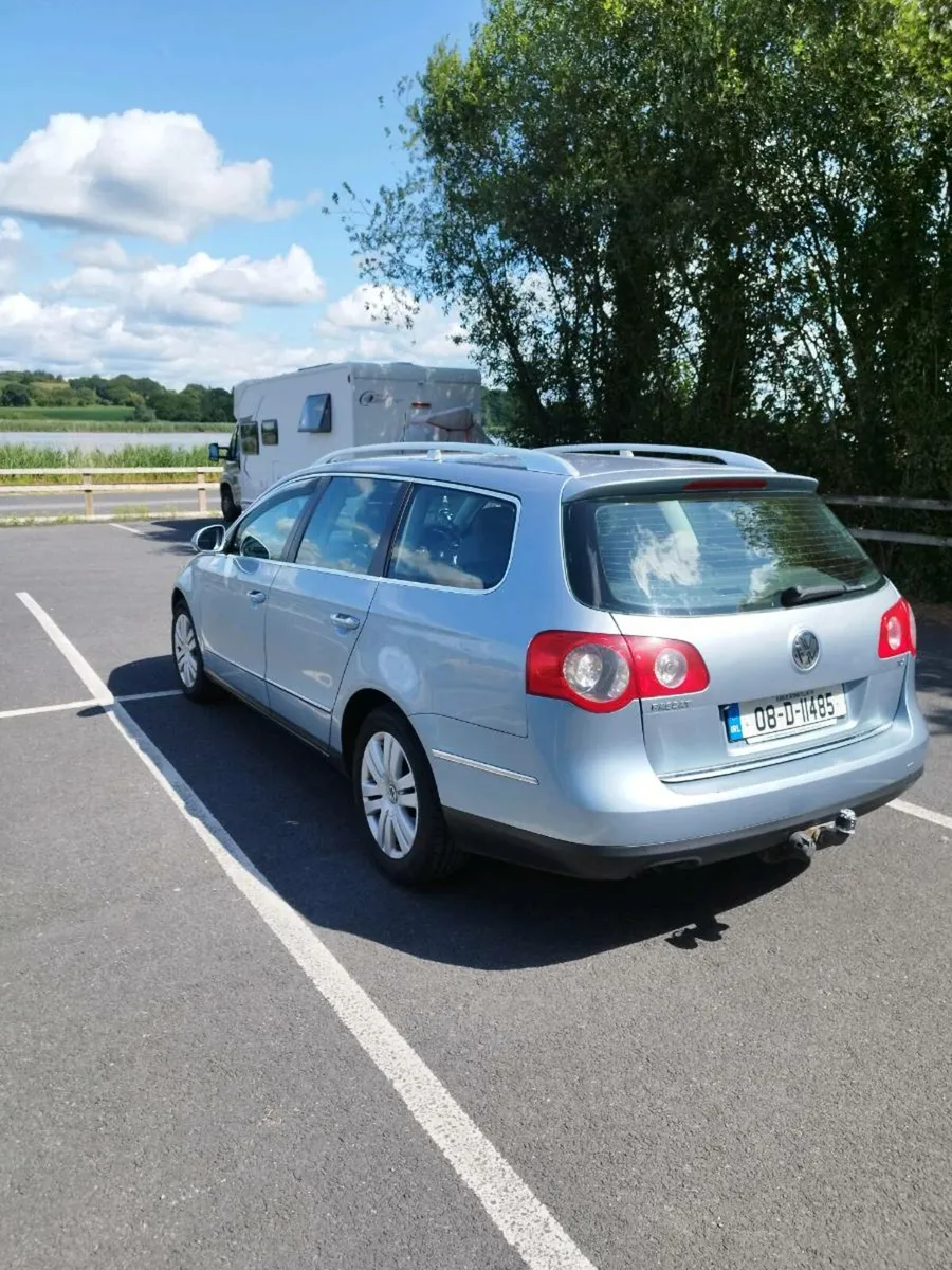 Volkswagen Passat - Image 4
