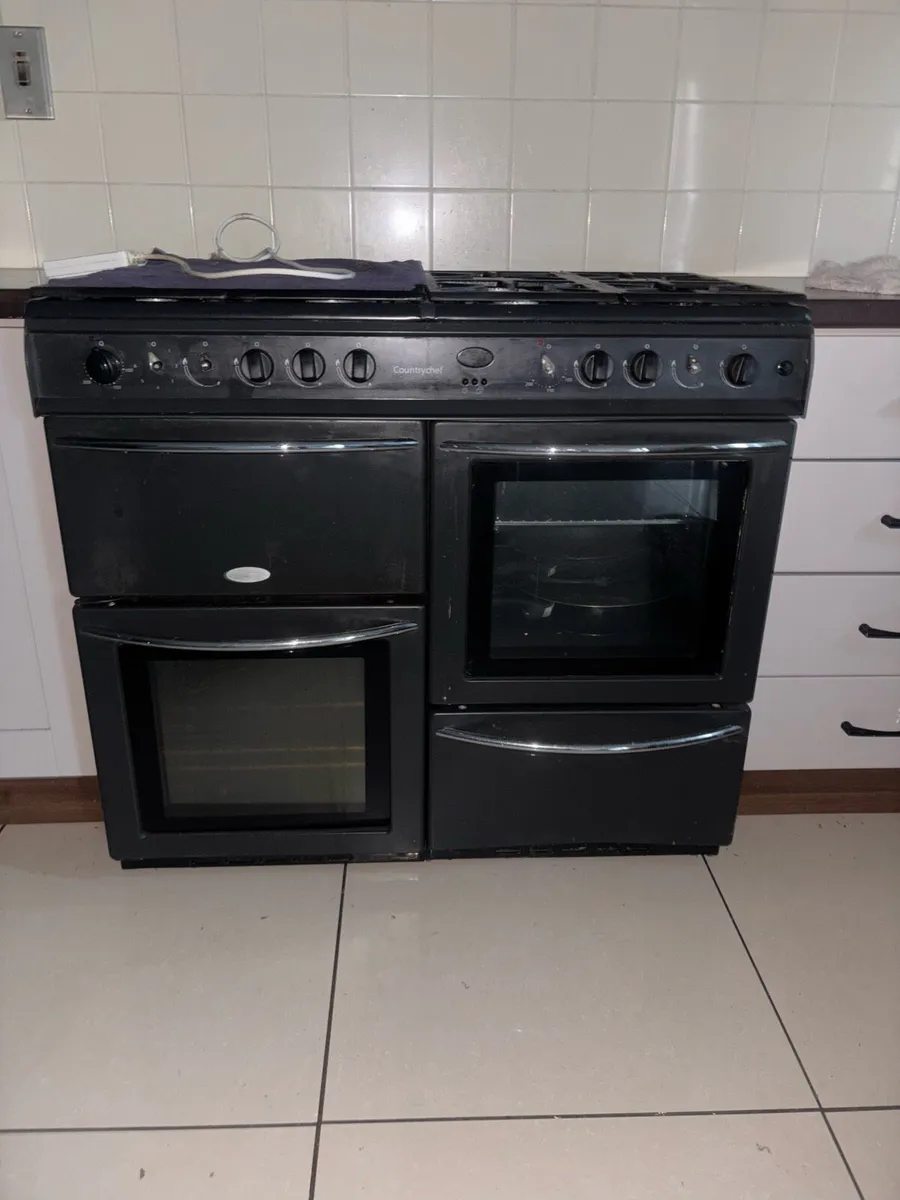 Gas Cooker - Image 1
